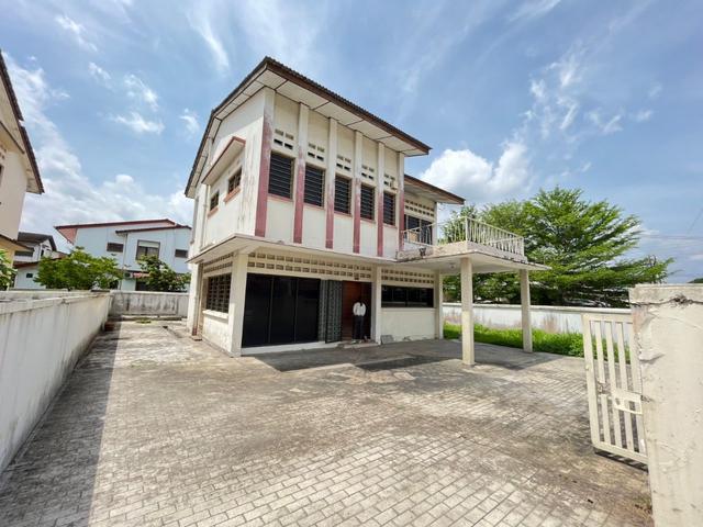 Taman Mansion Double Storey Detached Corner At Ipoh Town
