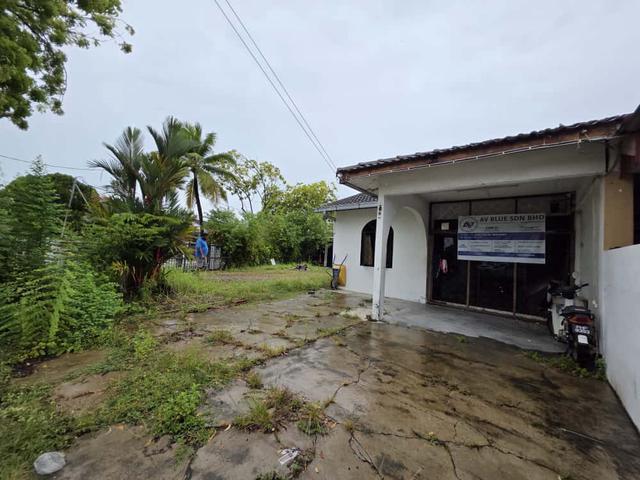 Taman Markisah 1Storey Semi D 3950sqft Large Land House Cheaper Sales