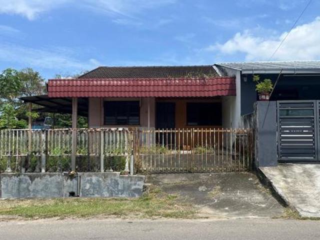 Taman Mas Kulai Single Storey Corner Lot Terrace House FOR SALE