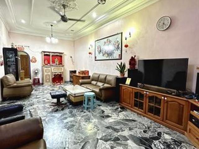 Taman Masai Single Storey Semid 37x72 Renovated Extended Good Cond