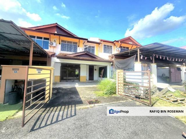 Taman Mawar, Bandar Baru Salak Tinggi