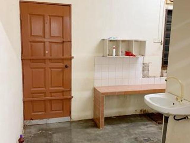 Taman Mawar Double Storey Terrace House 3bed Pasir Gudang Johor