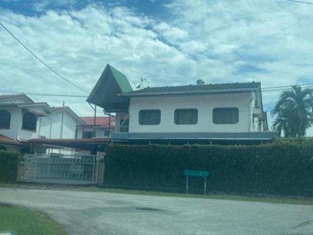 Taman Mayfair Bungalow for sale