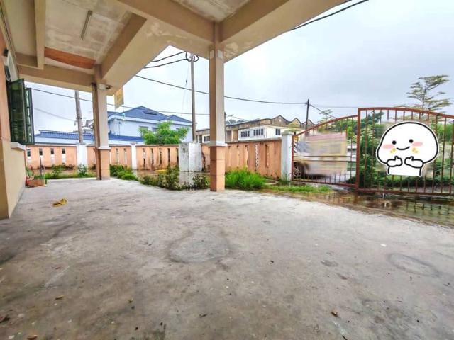 Taman Menara Maju klang 2 sty house semi d basic unit value buy