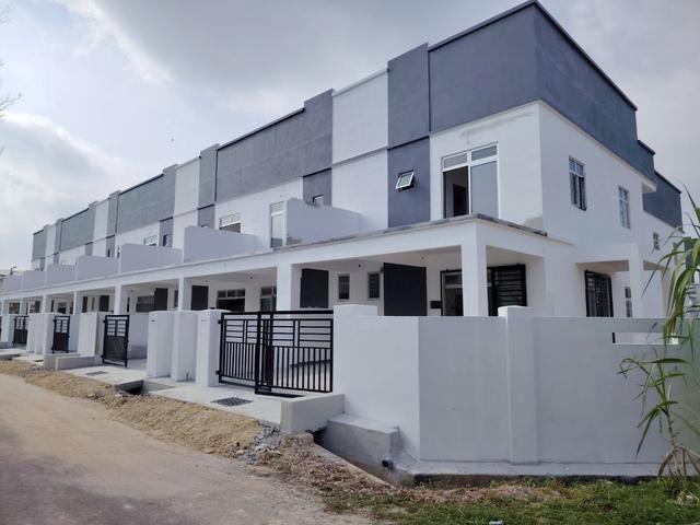 Taman Mengkibol Kluang