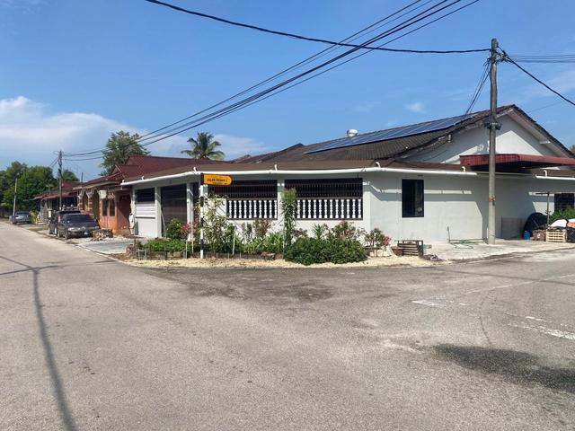 Taman Medan Bakri Muar Rumah Teres Setingkat Corner Lot Untuk Dijual