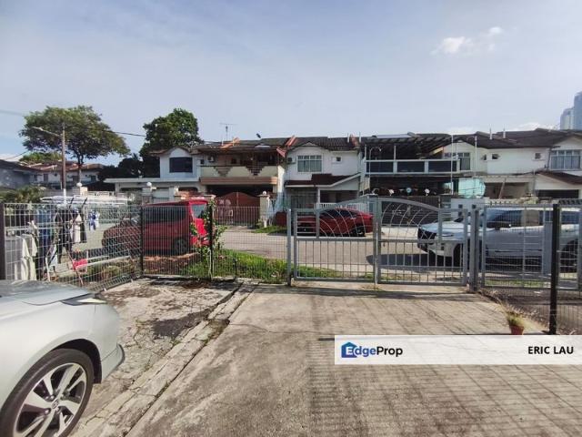 Taman Megah Ria