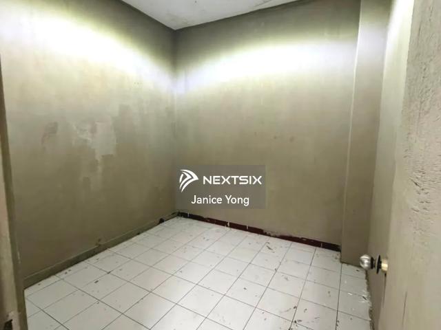 Taman Megah Ria Jalan Dedaru Single Storey Renovated & Extended For Sales