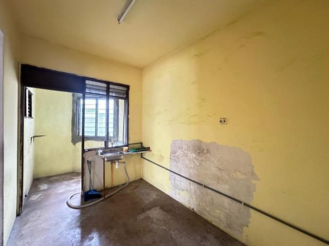Taman Megah Ria Low Cost Flat 3bed Masai Johor