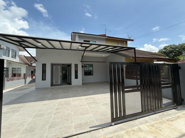 Taman Megah Ria Renovated 15 Storey Semi Detached House