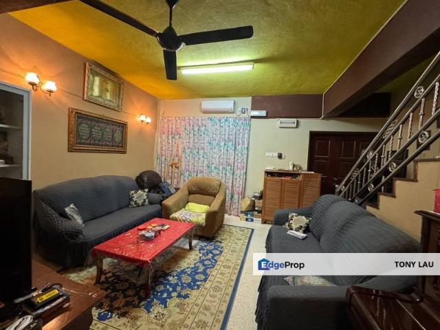 2 storey terrace fully extended below market value, Taman Melawati!