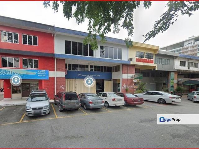 Taman Melawati Jalan Negara 3 Storey Shop Office Freehold Best location in Taman Melawati!