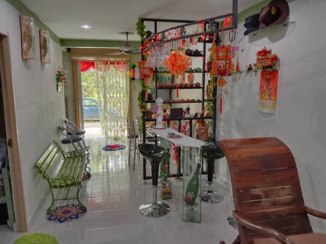 Taman Merak Flat Simpang Ampat