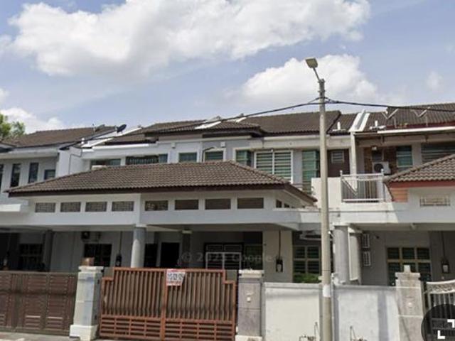 Taman Merbok Double Storey For Rent