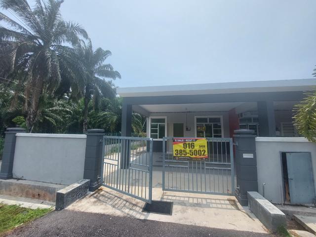 Taman Merlimau Sentosa Endlot Rumah Setingkat
