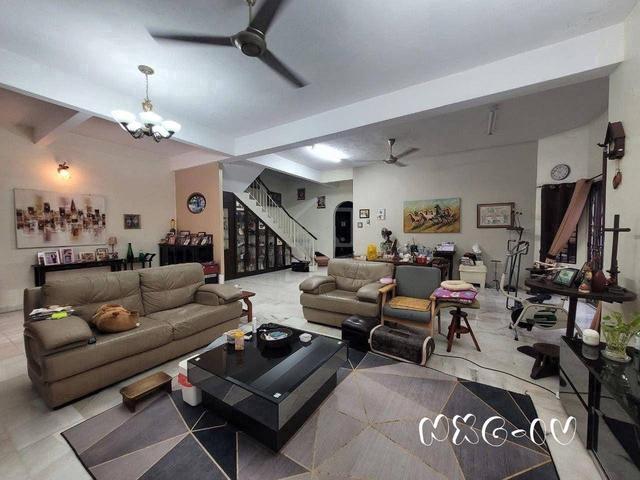 Taman Mesra Klang 2 Storey Semi D Renovated Unit For Sale