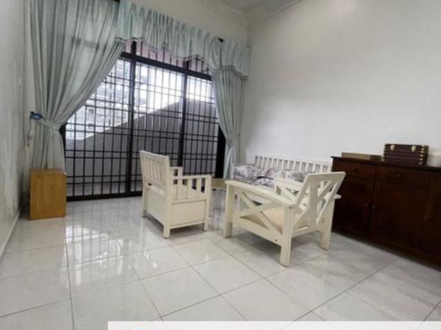 Taman Mesra Muar house for rent