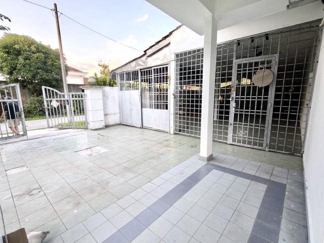 Taman Mesra Saleng Double Storey Terrace House Corner Lot 4 Bed unit