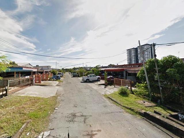 Taman Mewah Below Market Value Single Storey Kolombong Sale
