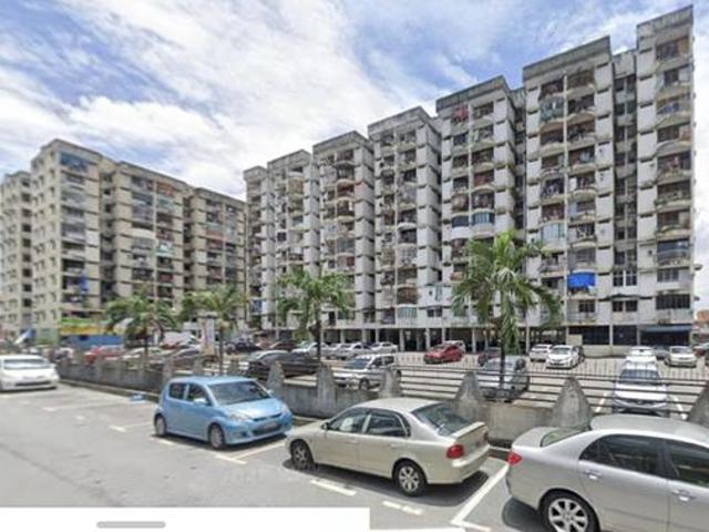 Taman Mewah high floor balcony seaview and cityview