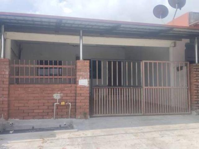 Taman mewah kulai single storey house full loan
