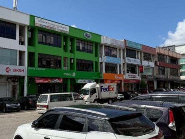 TAMAN MOLEK