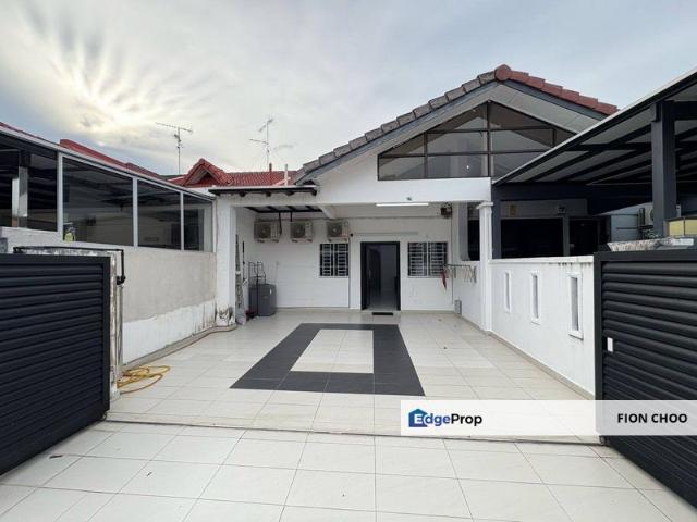 Taman Molek