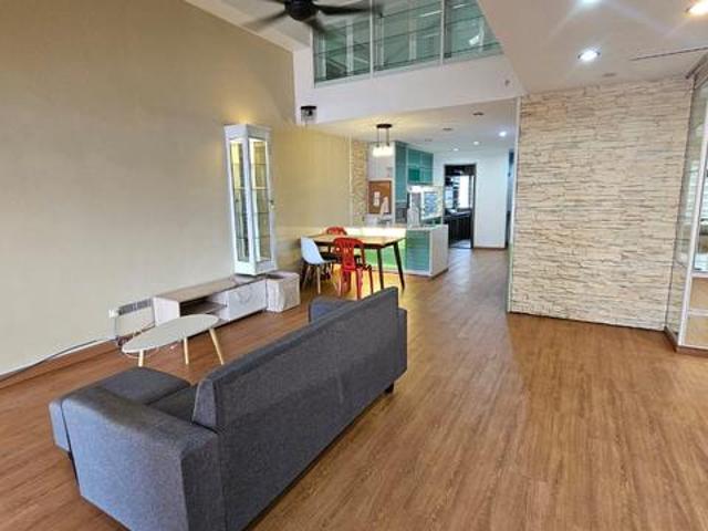 Taman Molek 15 Storey Landed House Full Furnish Guard n GatesFor Rent