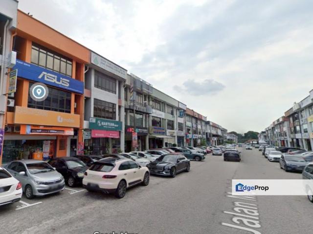TAMAN MOLEK
