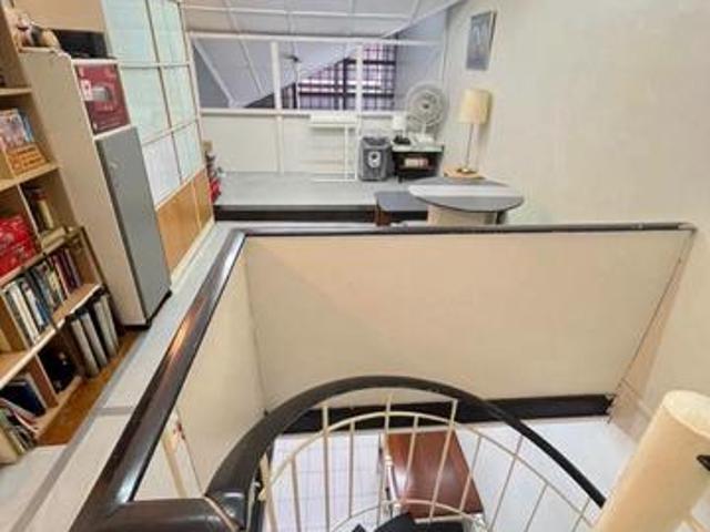 Taman Molek Jalan Molek 2 Fully Renovated 15 Storey Terrace