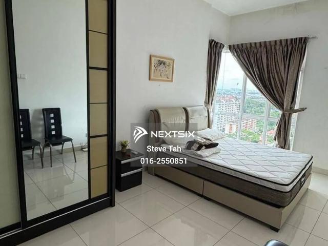 Taman Molek / Ria / 3bedroom / Partially Furnished