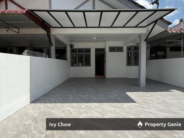 Taman Molek Single Storey Near shop