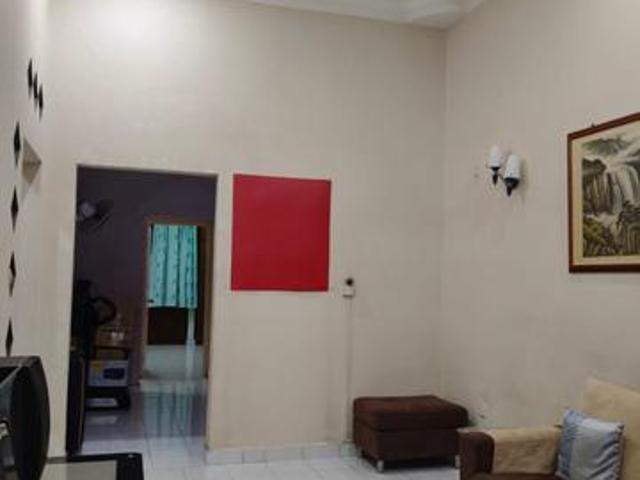Taman Molek Single Storey Terrace House For Sale