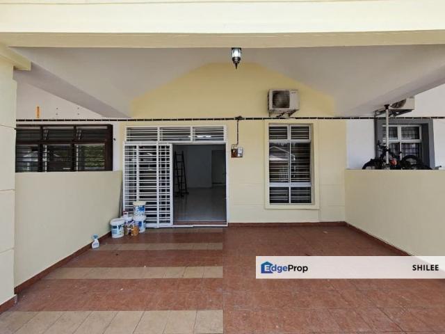 Taman Mount Austin