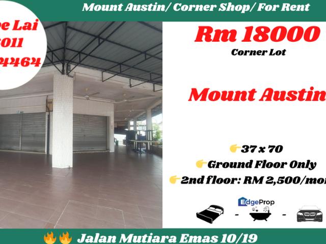 TAMAN MOUNT AUSTIN