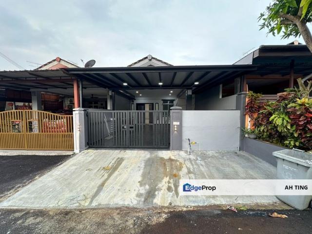 Austin Residence @Taman Mount Austin