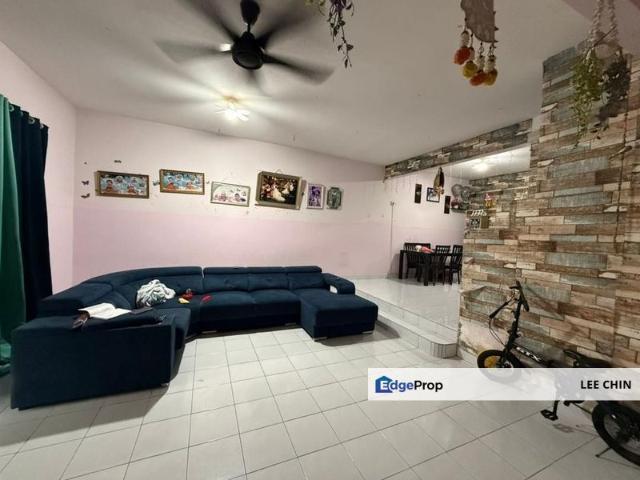 Taman Mount Austin