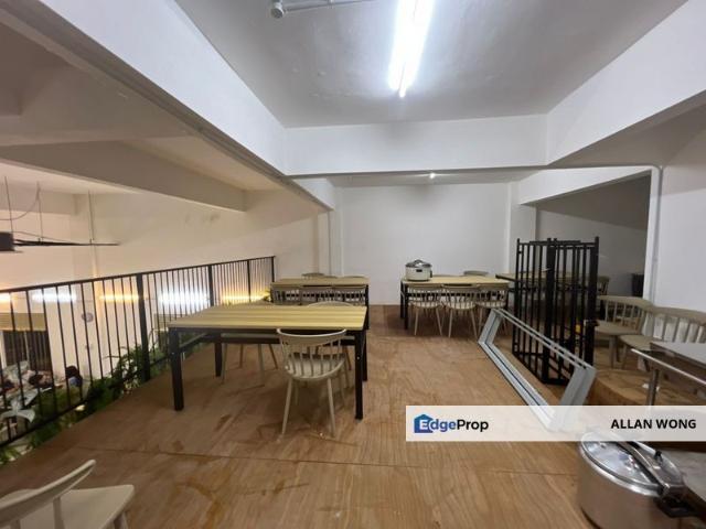 Taman Mount Austin Commercial