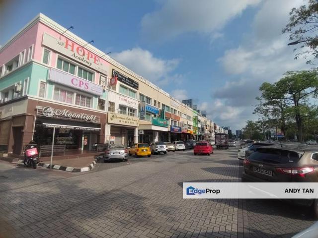 Taman Mount Austin Commercial
