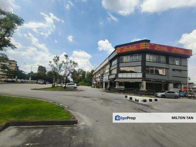 Taman Mount Austin Commercial