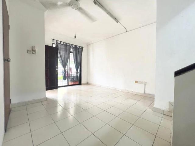 Taman Mount Austin Mutiara Emas Super Good Deal