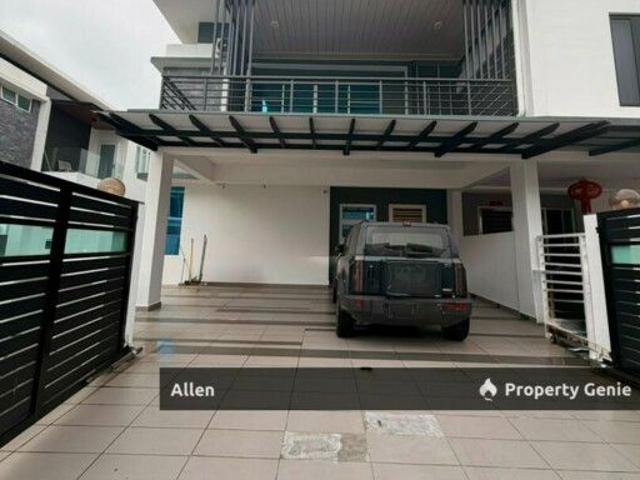 Taman Mount Austin, Tebrau