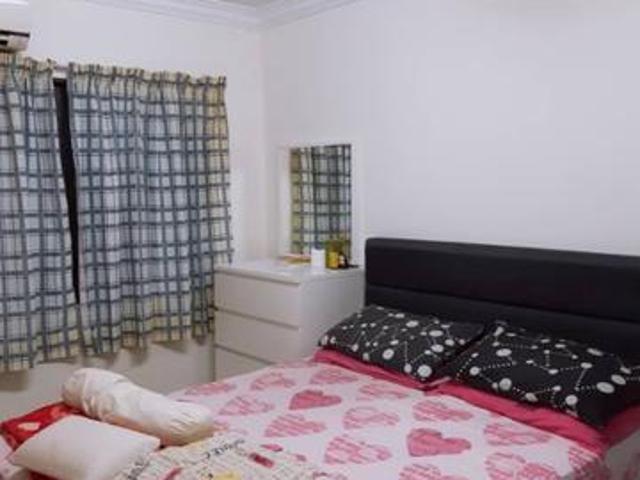 Taman muda 2 Storey Ampang