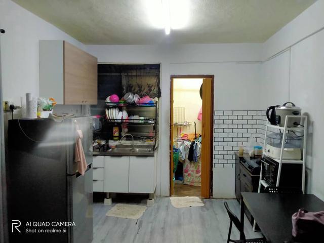 Taman Muhibah walk up flat at batu maung