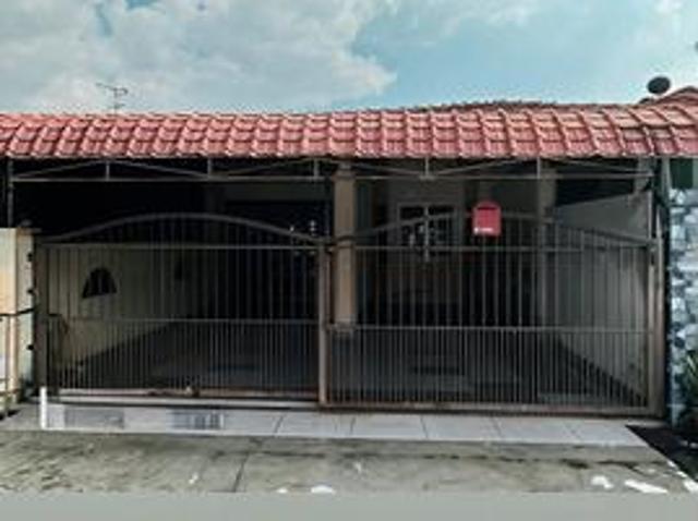 Bellow Market Taman Mutiara Galla Seremban Teres Setingkat