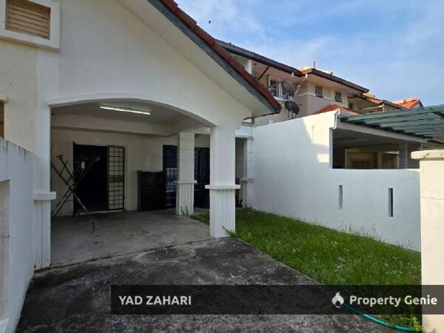 Taman Mutiara Kemuning, Shah Alam | 2 Storey Terrace 4+1 Bedrooms | RM500K Facing Open with Spacious Land 20*70