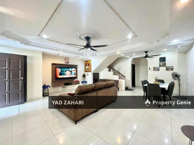 Taman Mutiara Kemuning, Shah Alam | 2 Storey Terrace 4 Bedrooms | RM650K Renovating, Facing Open with Extra Parking