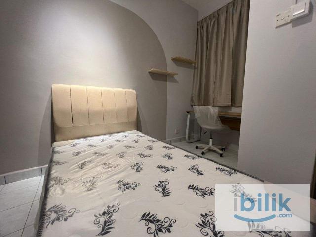 Taman Mutiara Puchong Rooms for Rent | Small / Window / Medium Room | Fully Furnished | Gated & Guarded