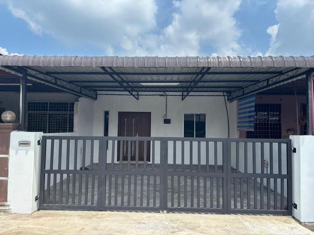 Taman NilamSingle Storey Terrace Reno Unit For Sale