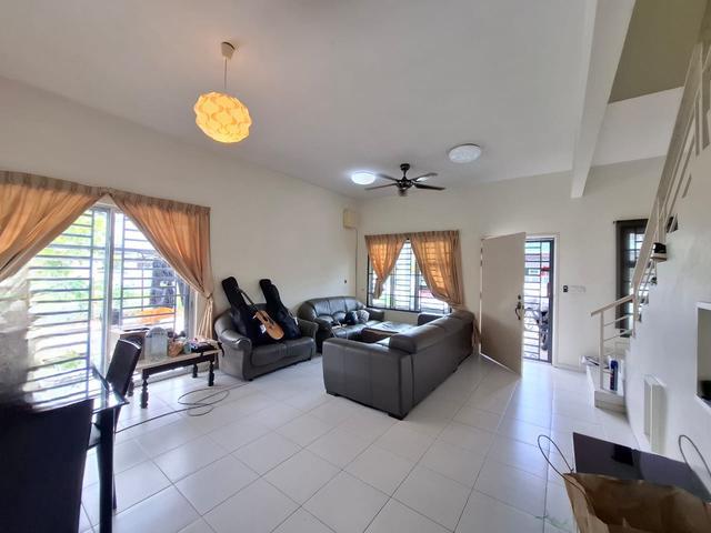 Taman Nusa Bayu Double Storey Terrace Corner